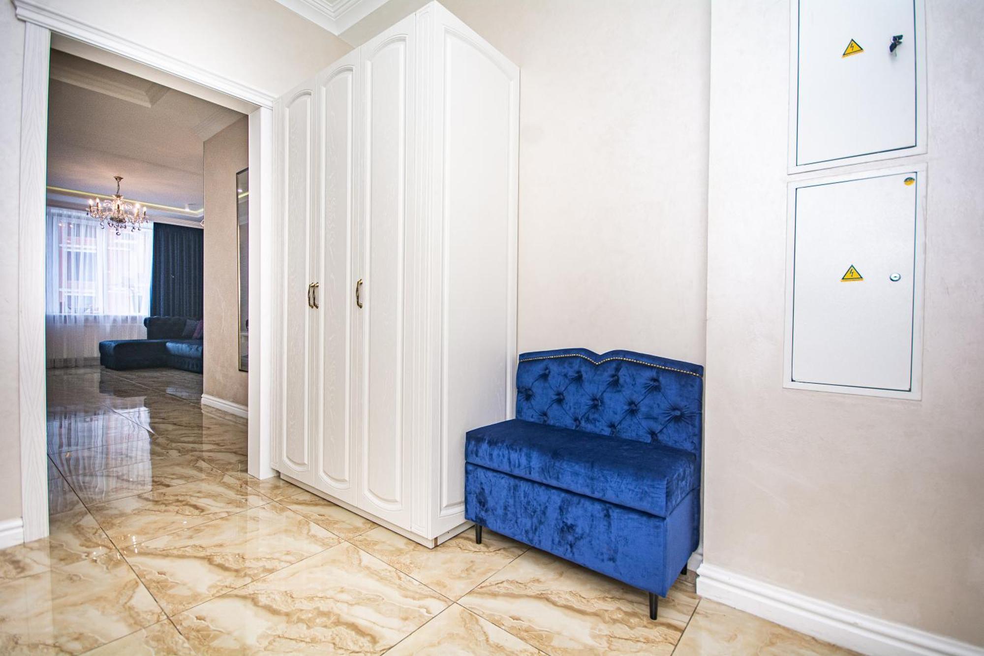 Luxury For Business & Pleasure Royal 3 Apartment Kiev Bagian luar foto