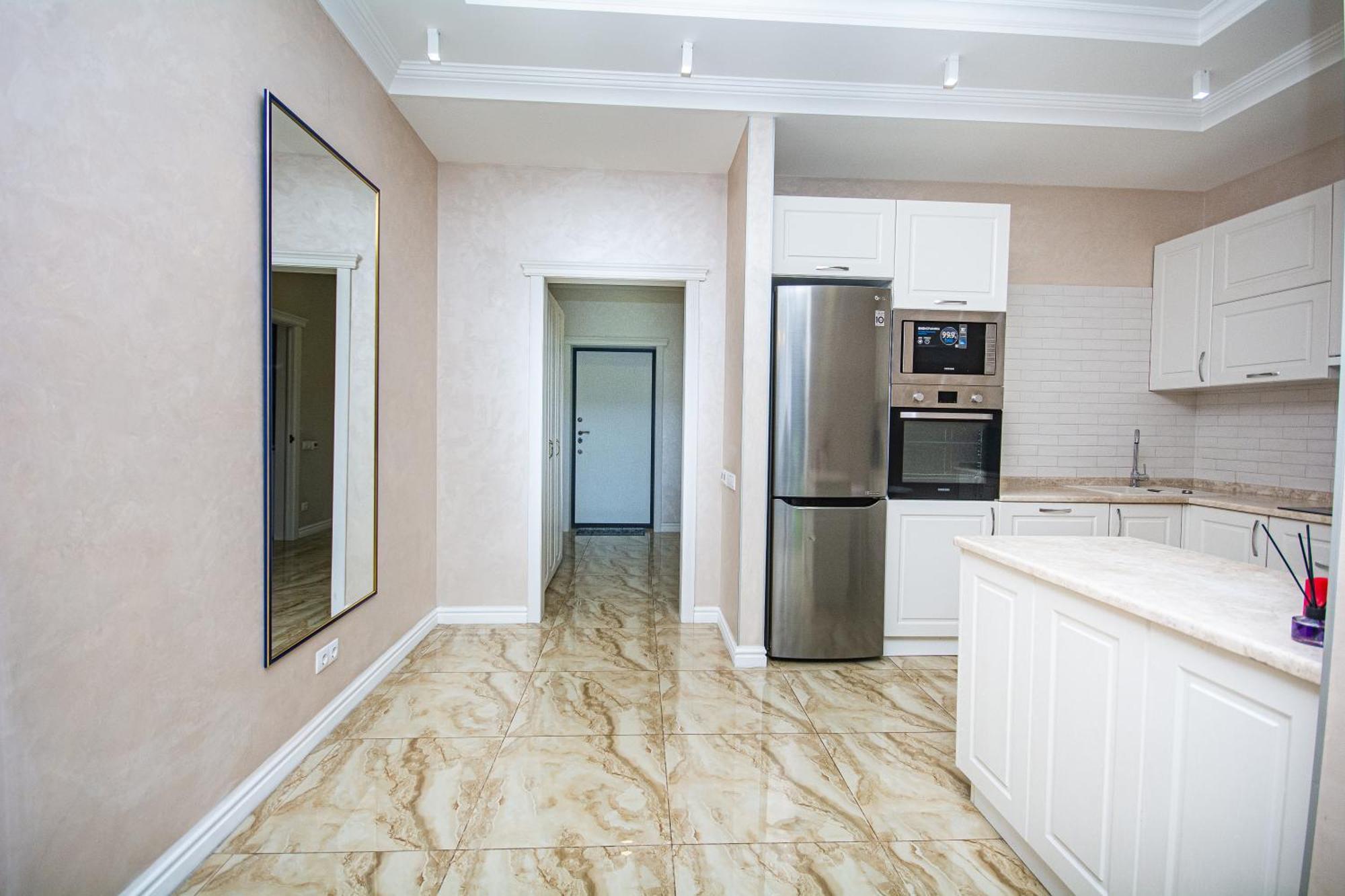 Luxury For Business & Pleasure Royal 3 Apartment Kiev Bagian luar foto
