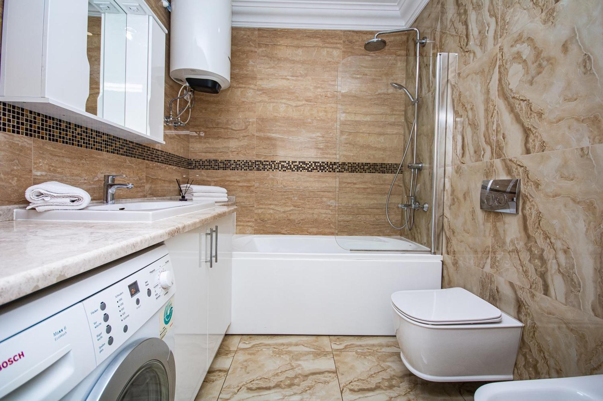 Luxury For Business & Pleasure Royal 3 Apartment Kiev Bagian luar foto