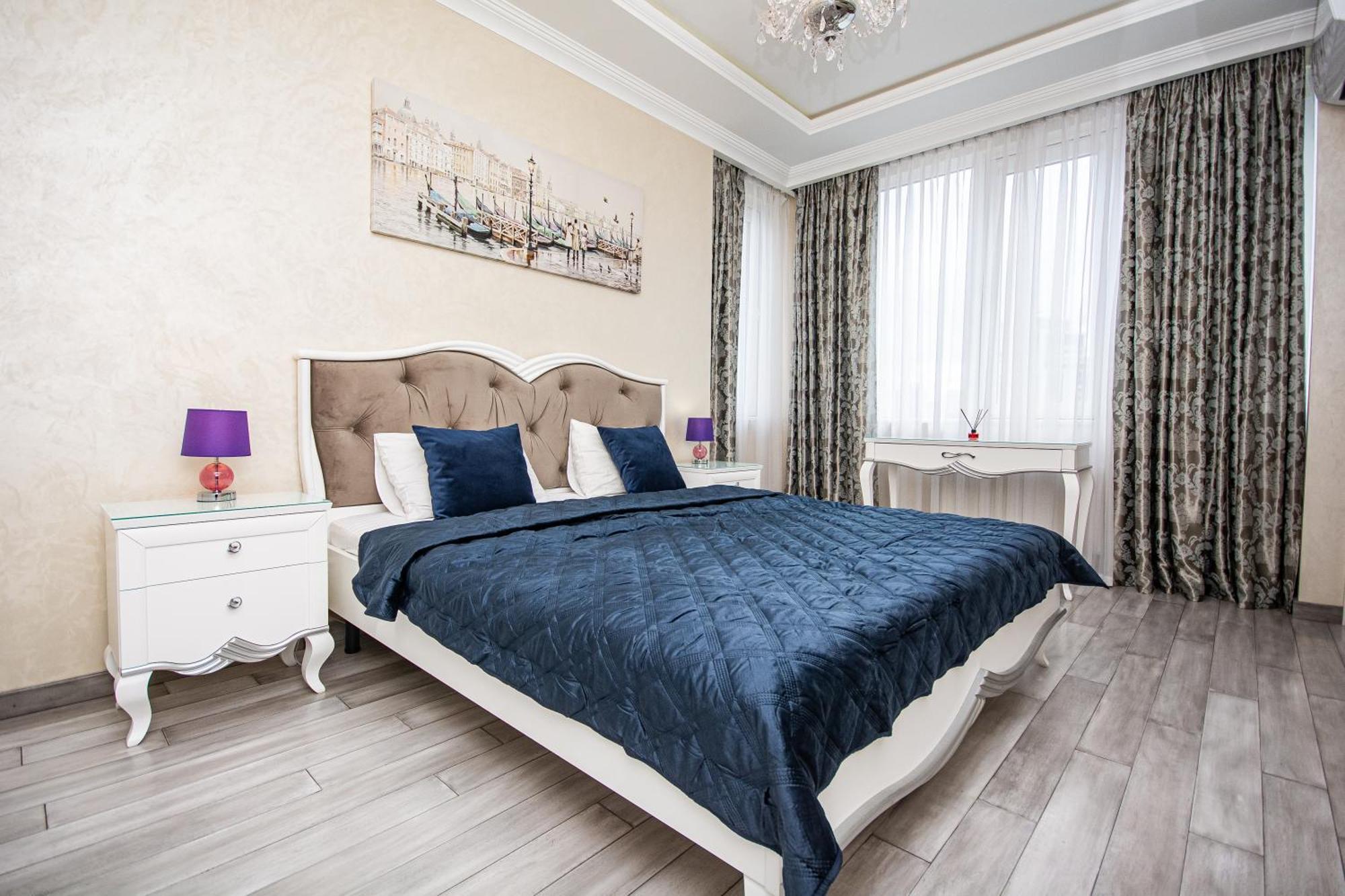 Luxury For Business & Pleasure Royal 3 Apartment Kiev Bagian luar foto