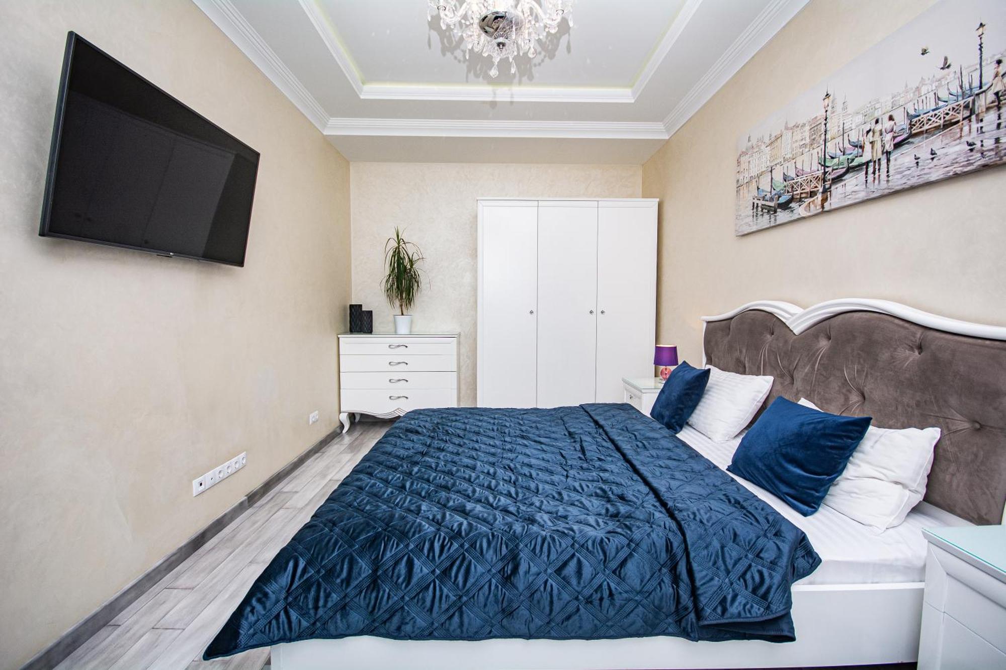 Luxury For Business & Pleasure Royal 3 Apartment Kiev Bagian luar foto