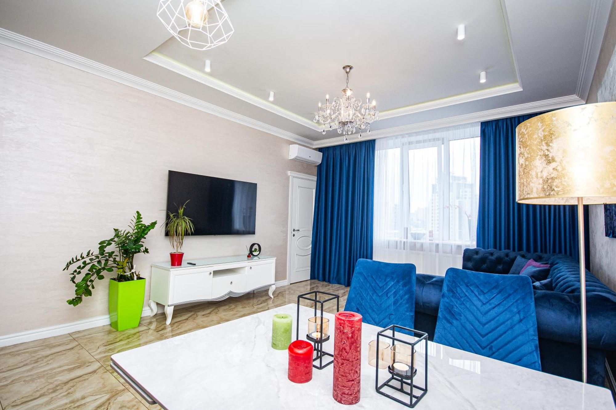 Luxury For Business & Pleasure Royal 3 Apartment Kiev Bagian luar foto
