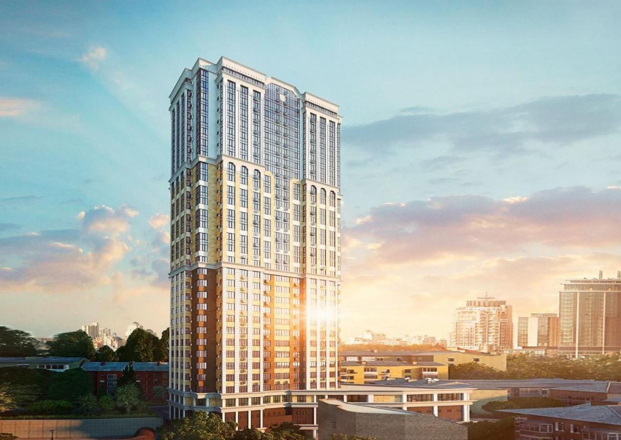 Luxury For Business & Pleasure Royal 3 Apartment Kiev Bagian luar foto